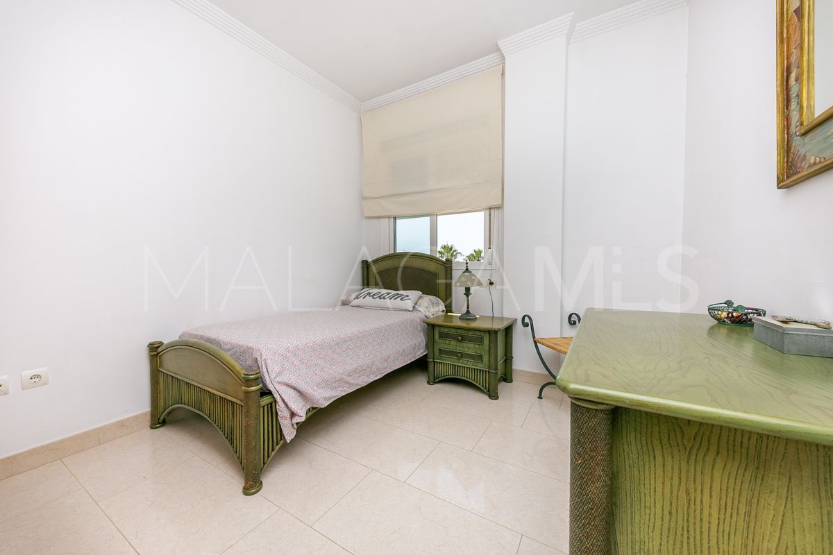 Buy apartamento in Las Lagunas with 3 bedrooms