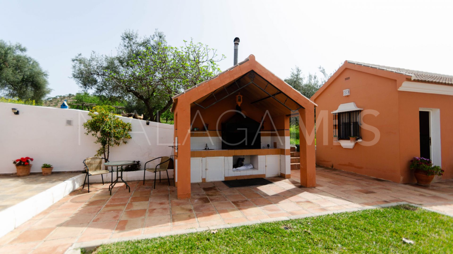 Se vende casa in Malaga with 4 bedrooms