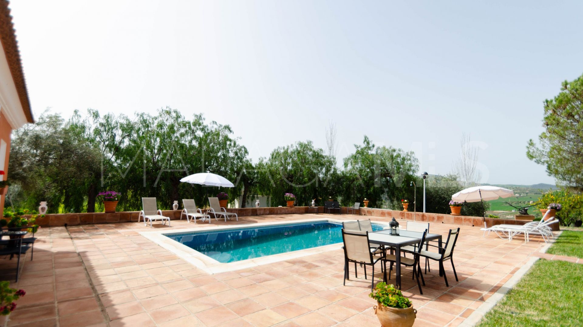 Se vende casa in Malaga with 4 bedrooms