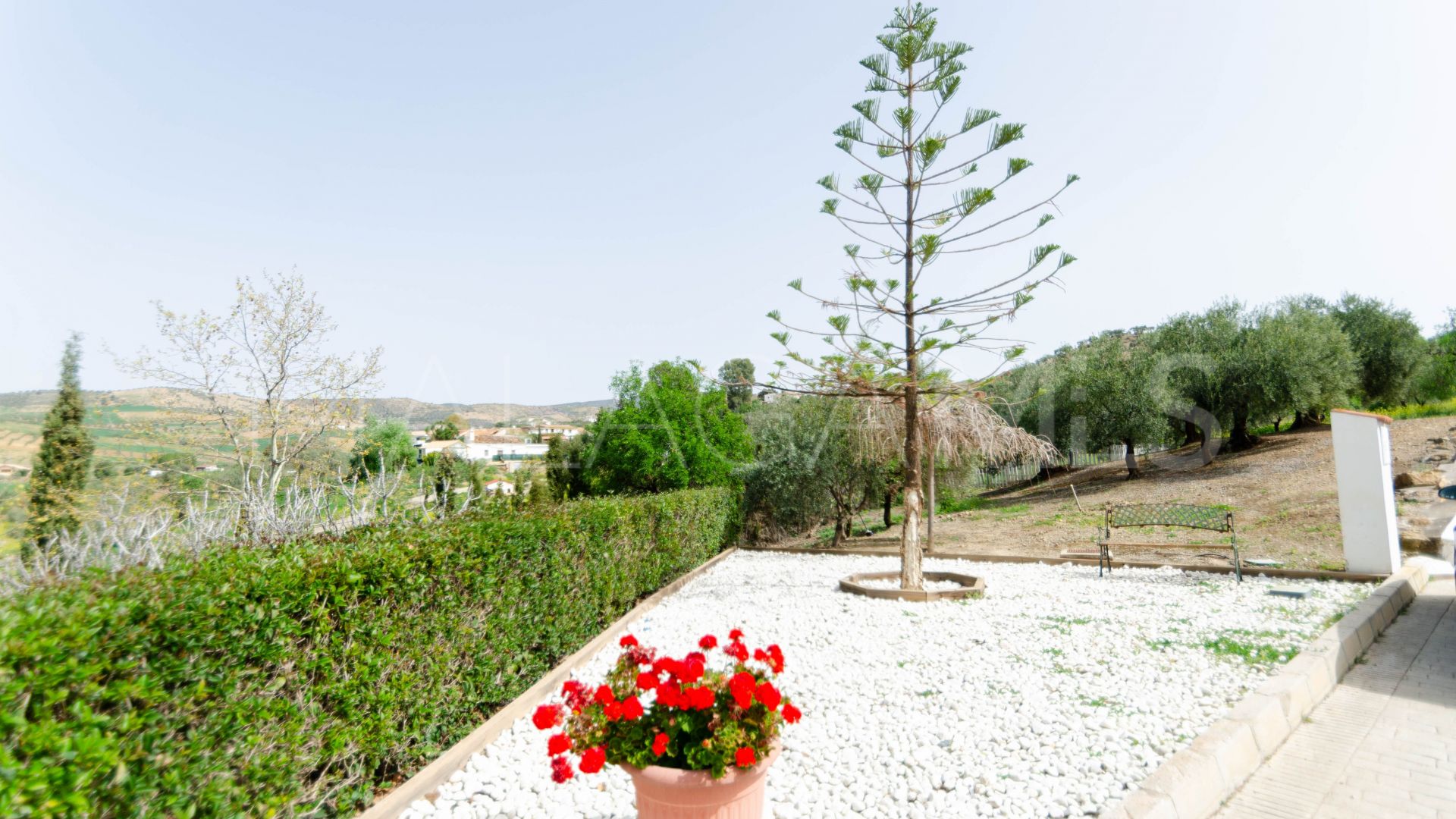 Se vende casa in Malaga with 4 bedrooms