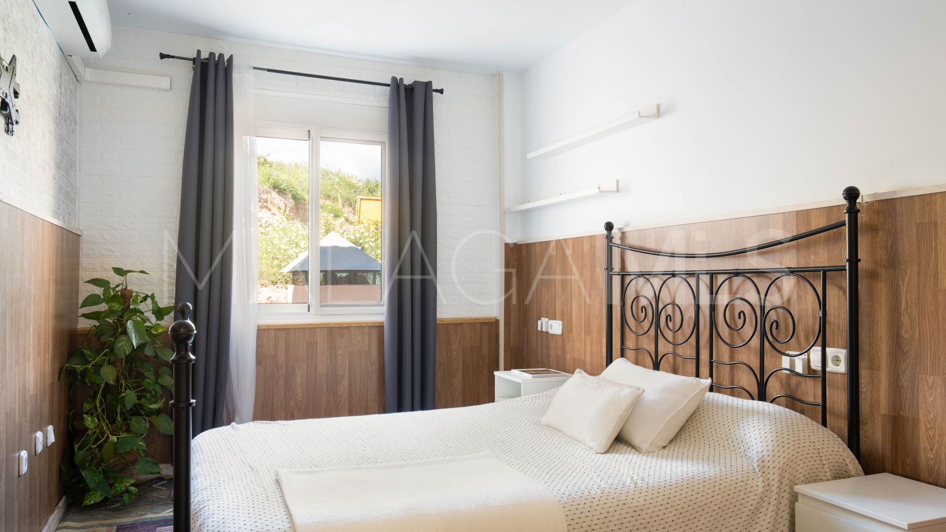 Duplex penthouse for sale in Malaga - Campanillas