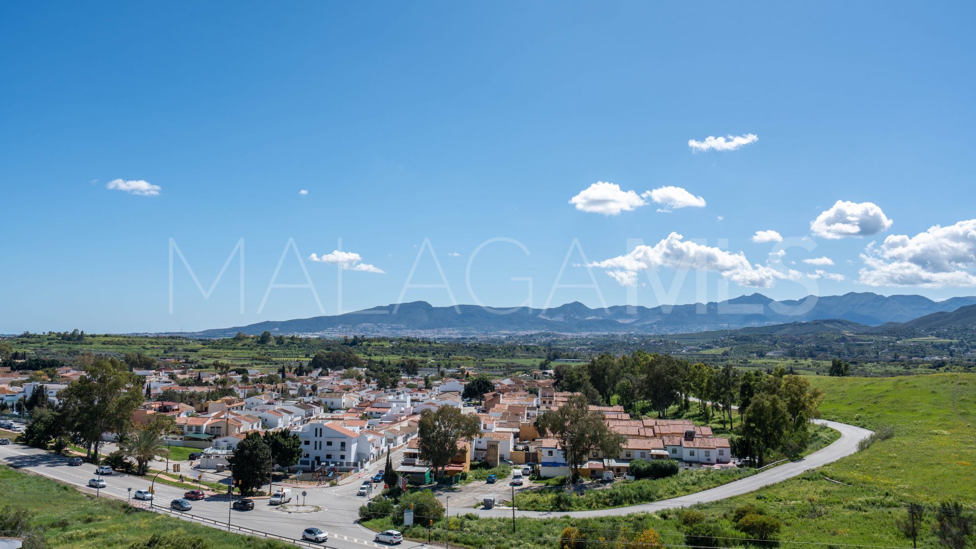 Duplex penthouse for sale in Malaga - Campanillas