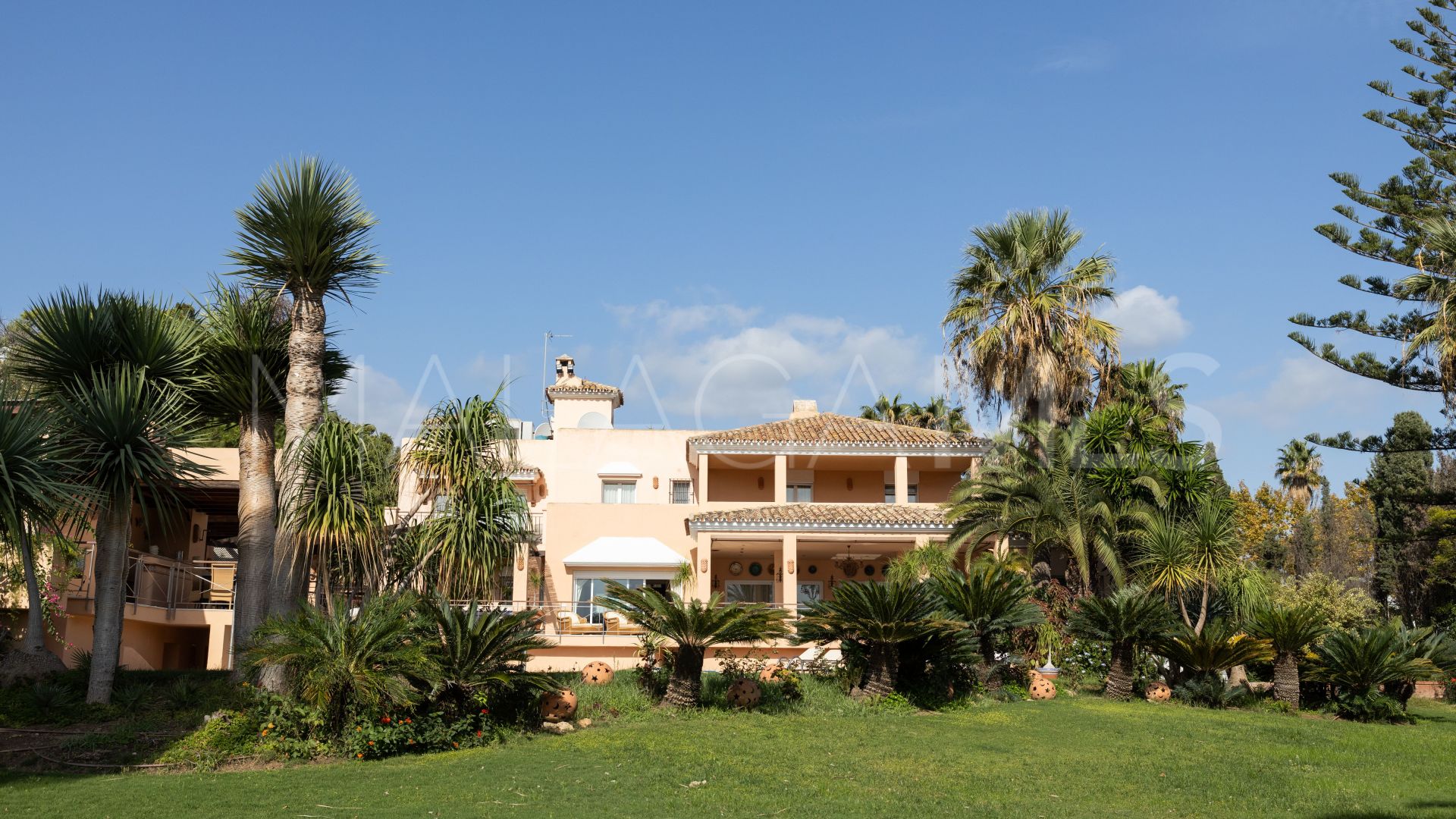 Maison for sale in Estepona