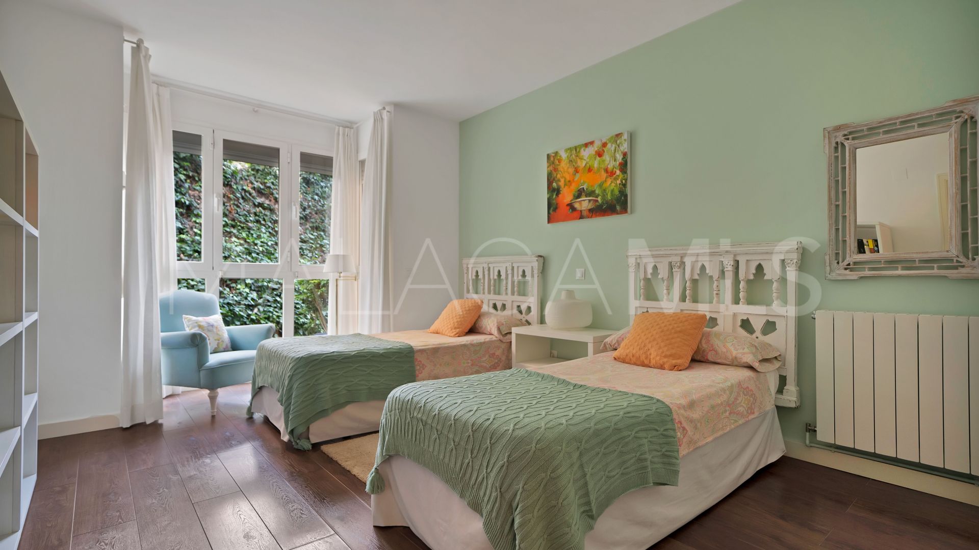 For sale ground floor apartment in Nagüeles