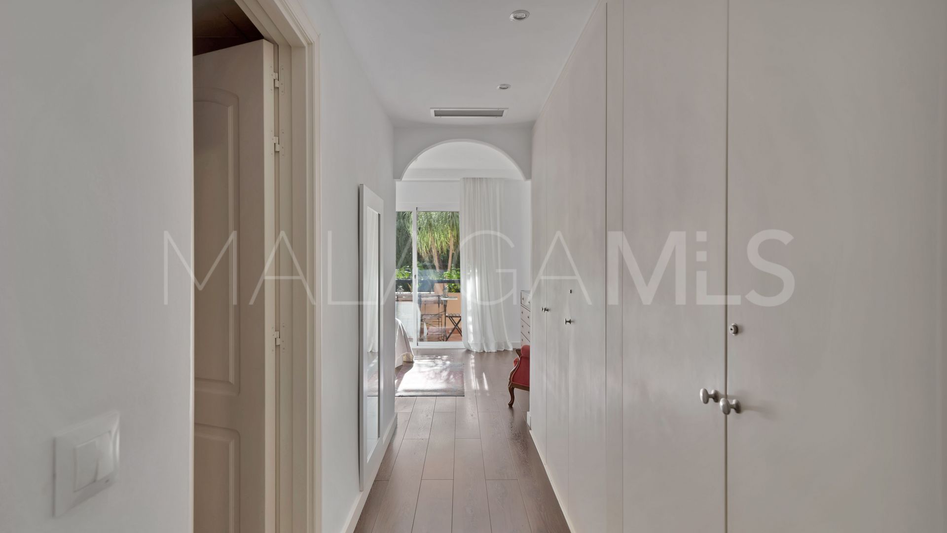 For sale ground floor apartment in Nagüeles