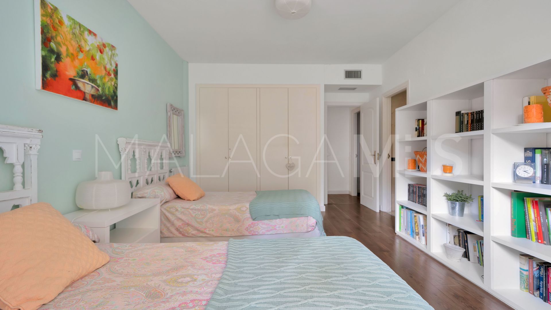 For sale ground floor apartment in Nagüeles