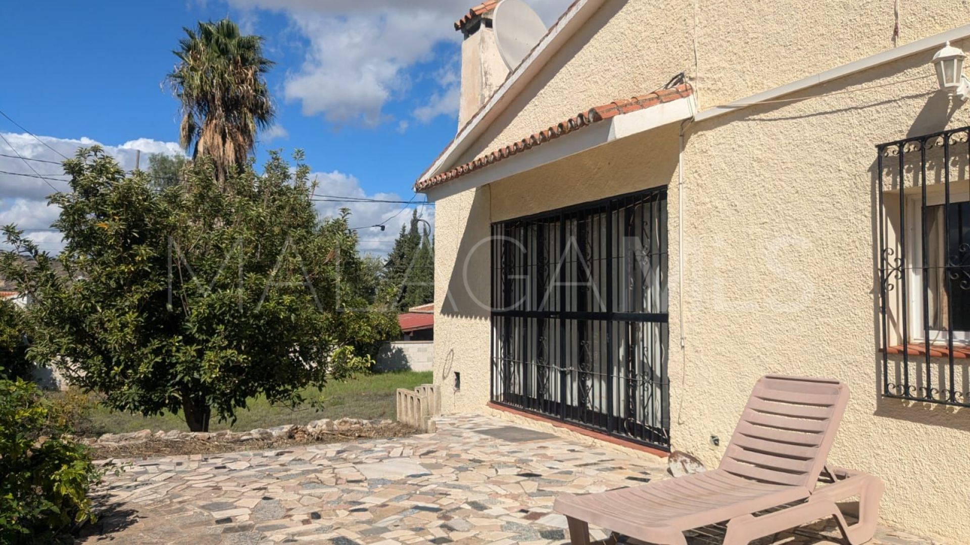 Villa for sale in Alhaurin el Grande