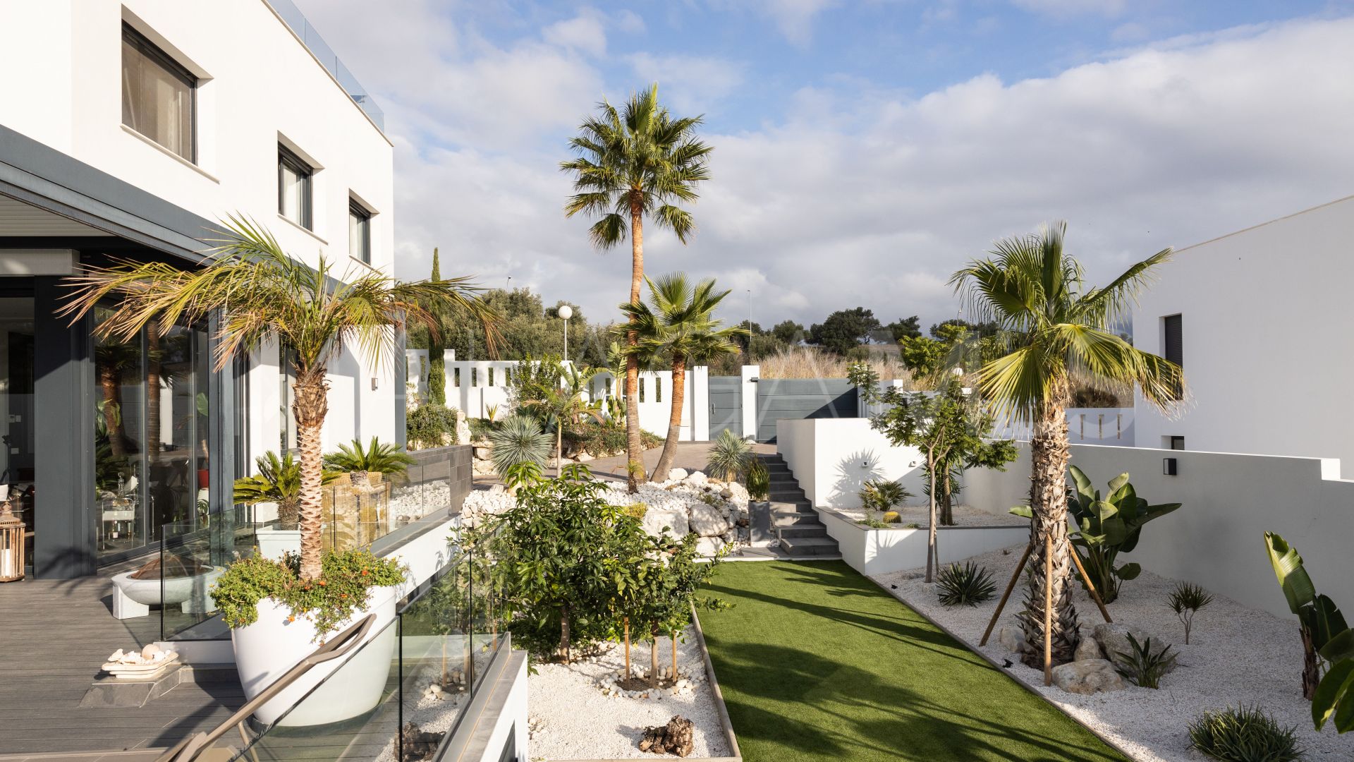 Hus i byn for sale in Mijas