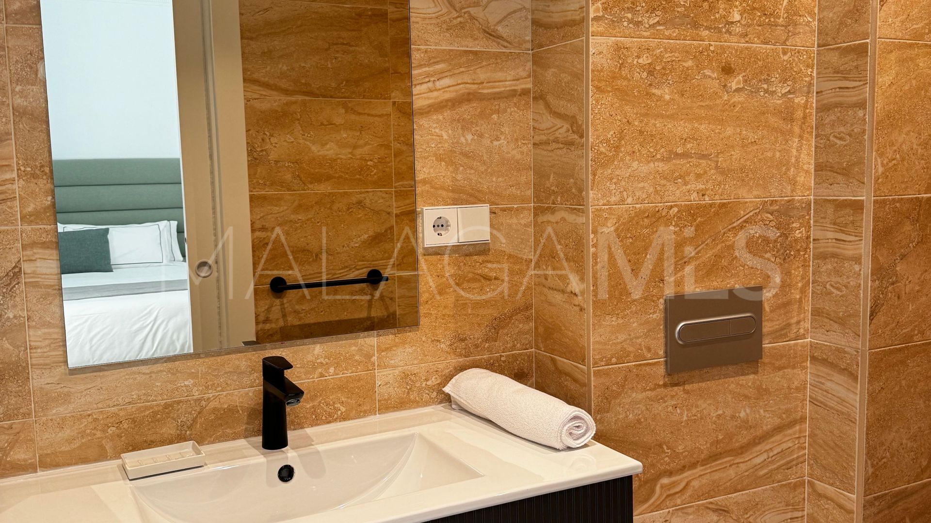 Malaga - Este, apartamento planta baja for sale de 2 bedrooms