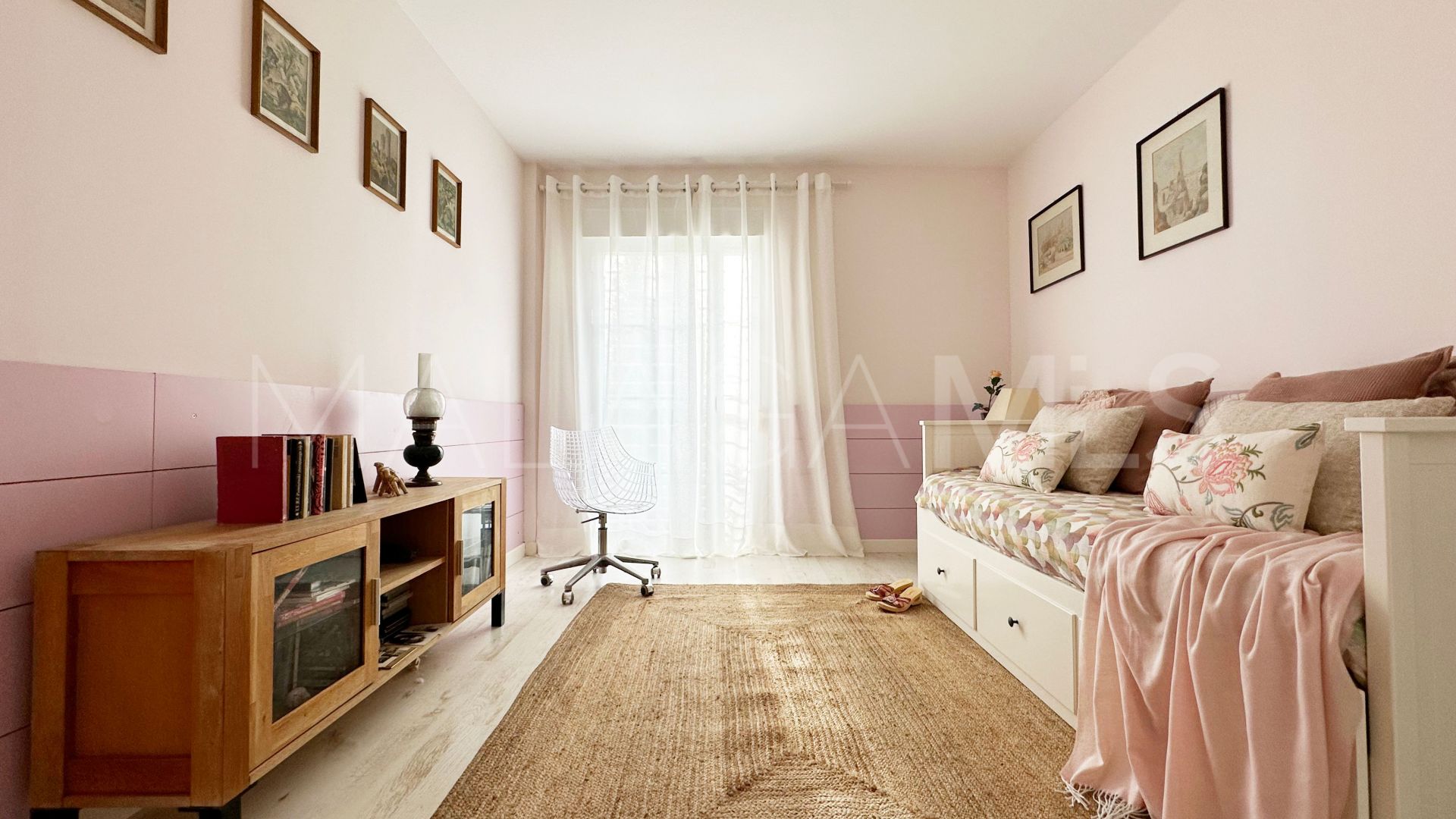 5 bedrooms Malaga - Este semi detached house for sale