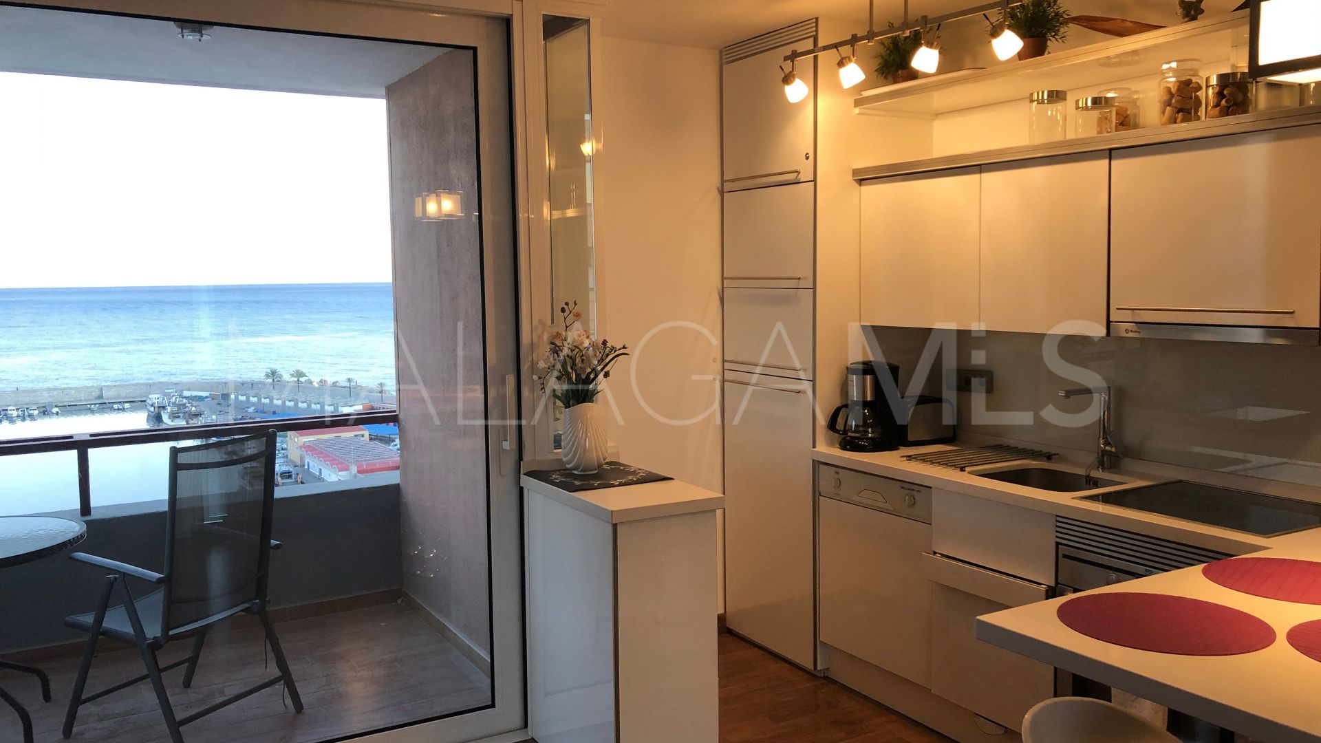 Apartment for sale in Fuengirola Puerto