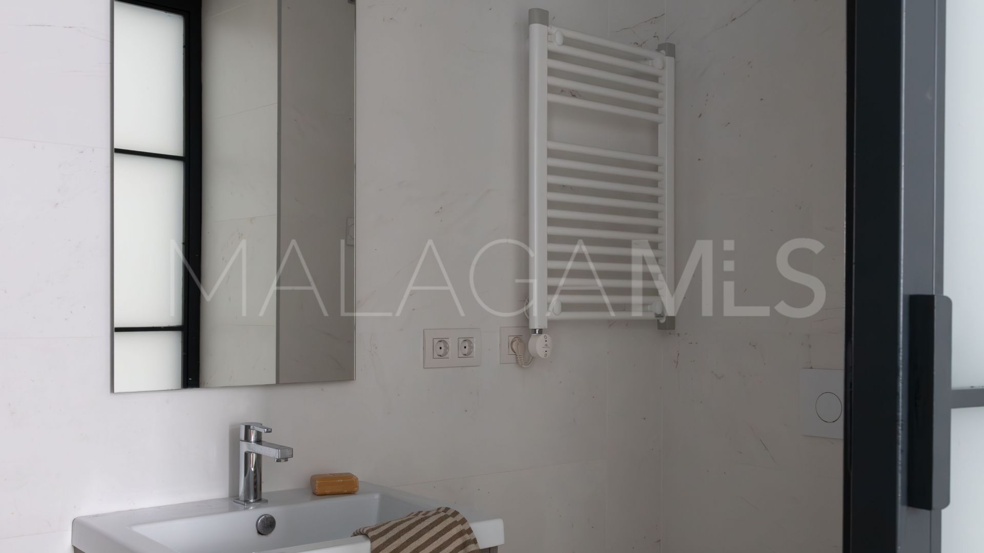 Centro Histórico, duplex planta baja for sale