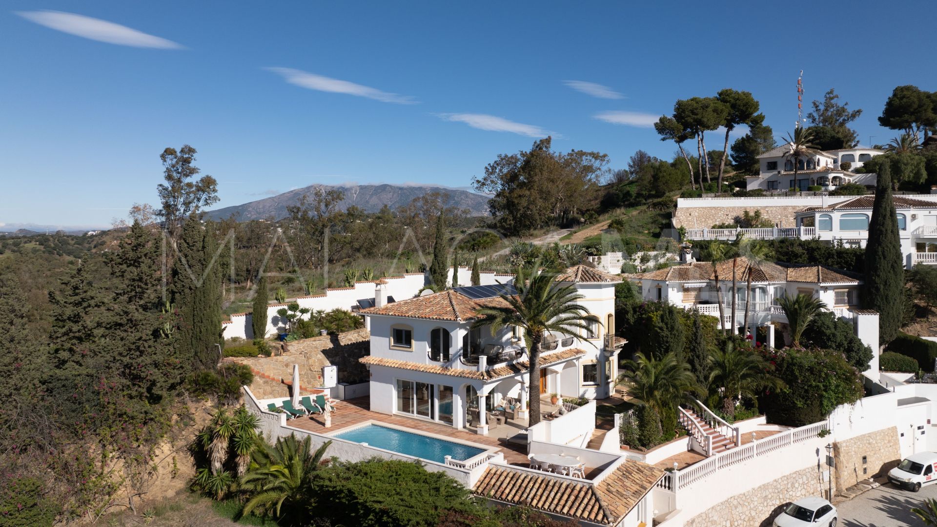 Villa for sale in Cala de Mijas