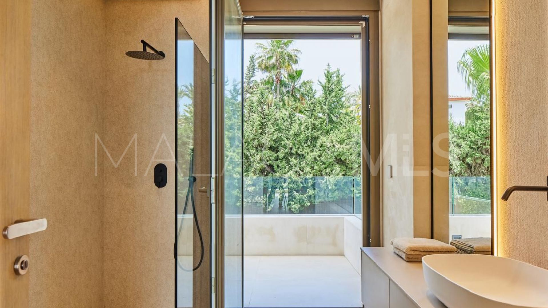 Villa for sale in El Olivar
