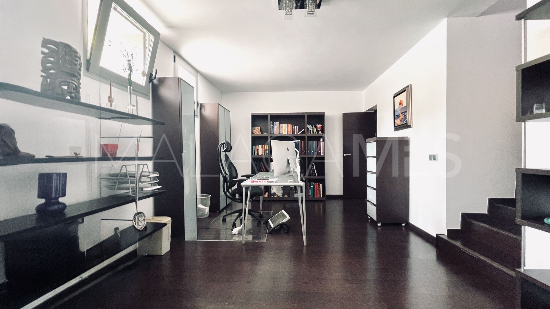 Villa for sale in Pinos de Alhaurín