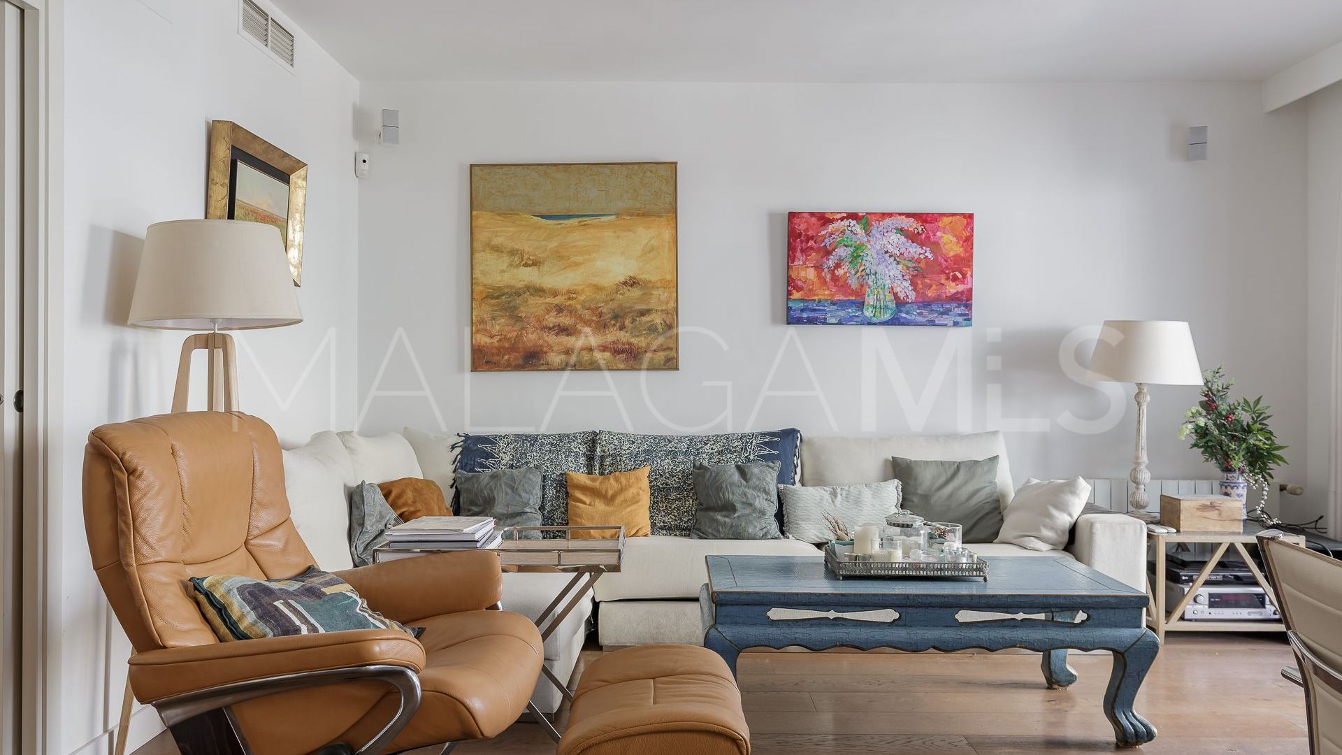 Buy pareado with 4 bedrooms in Pedregalejo