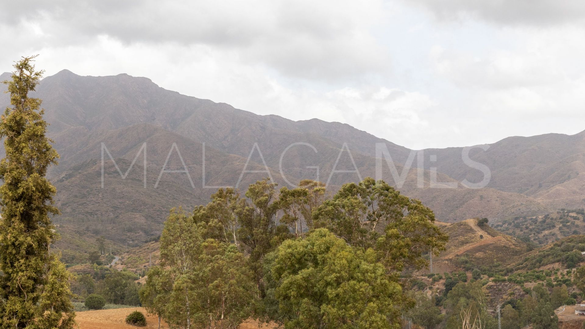 Hus i byn for sale in Mijas