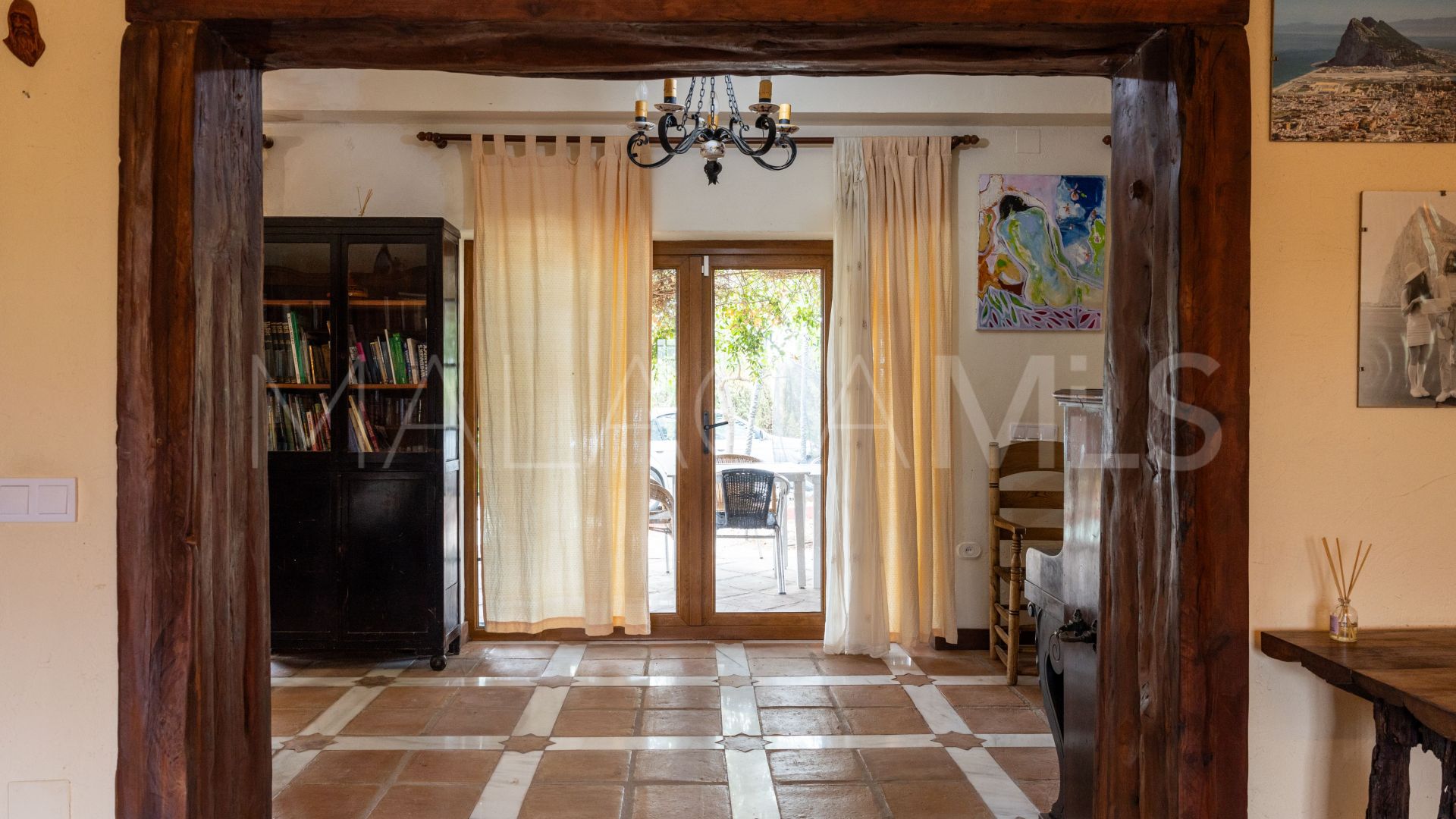 Hus i byn for sale in Mijas