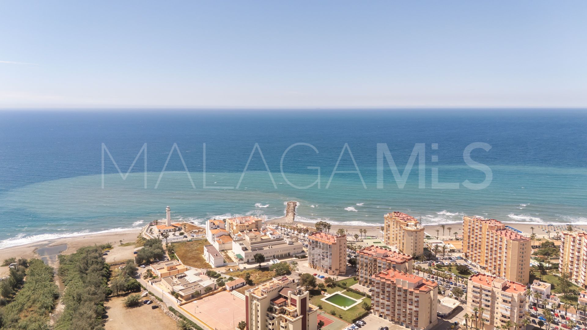 Se vende Ático in Torrox Costa de 3 bedrooms
