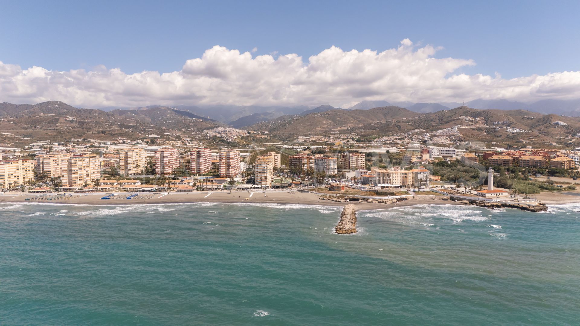 Se vende Ático in Torrox Costa de 3 bedrooms