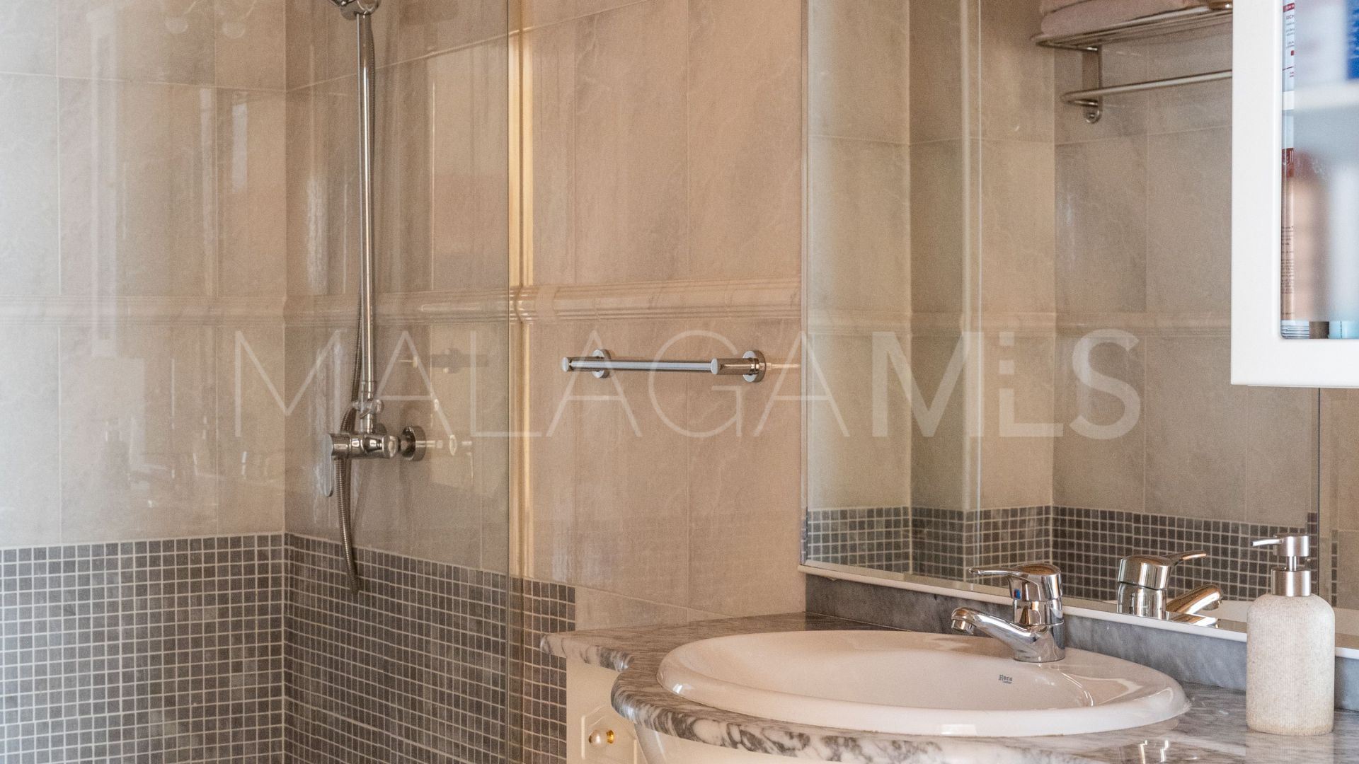 Se vende Ático in Torrox Costa de 3 bedrooms