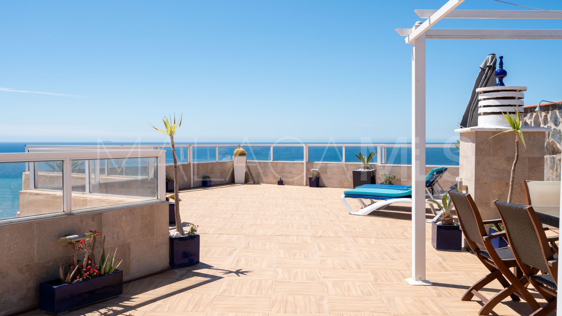 Se vende Ático in Torrox Costa de 3 bedrooms