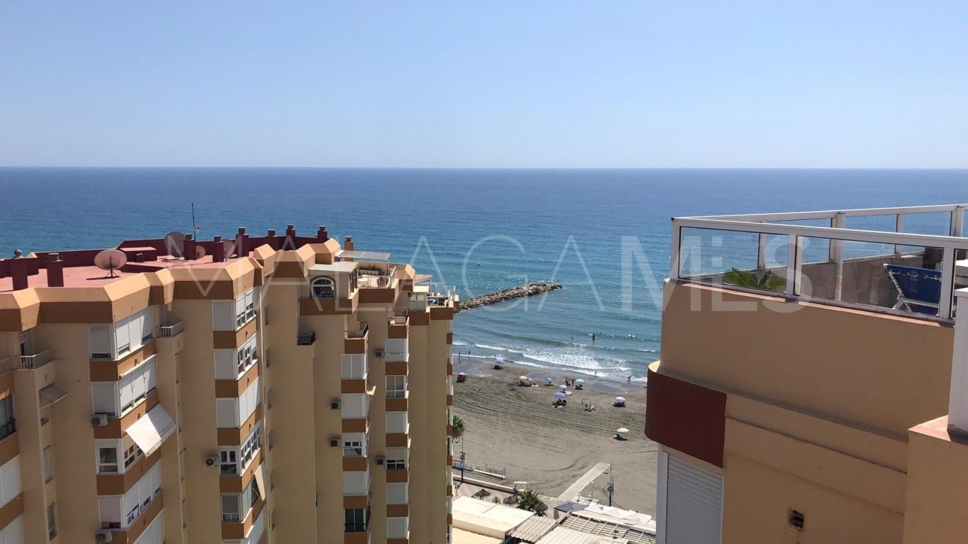 Se vende Ático in Torrox Costa de 3 bedrooms