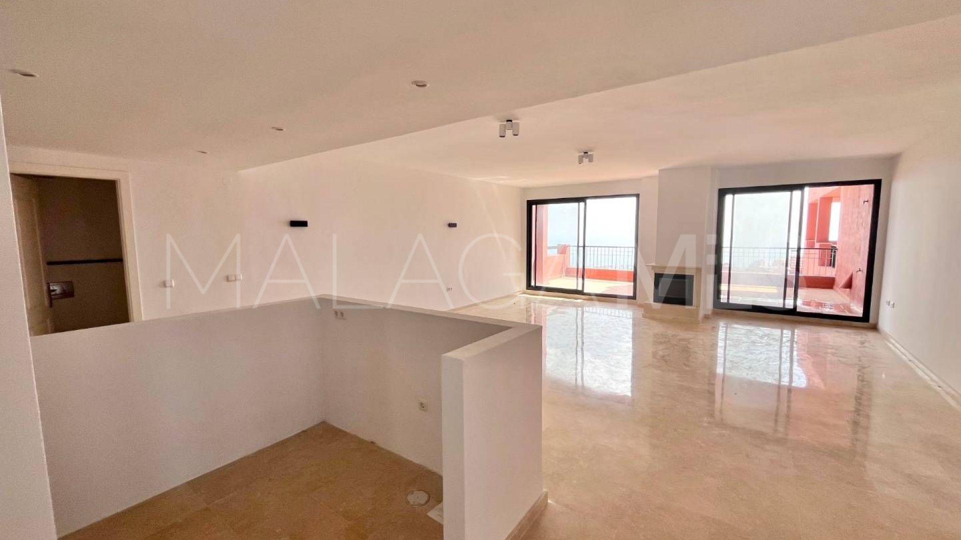 Wohnung for sale in Altos de Calahonda