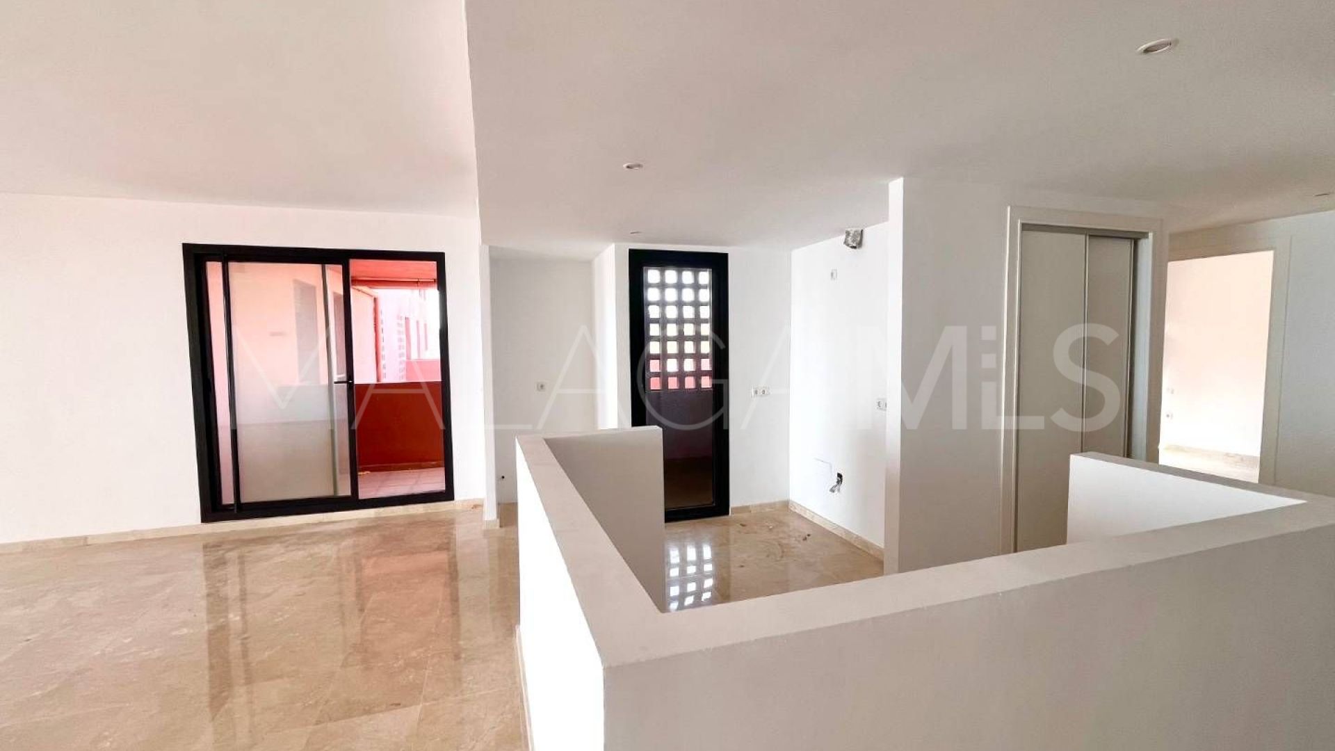 Wohnung for sale in Altos de Calahonda