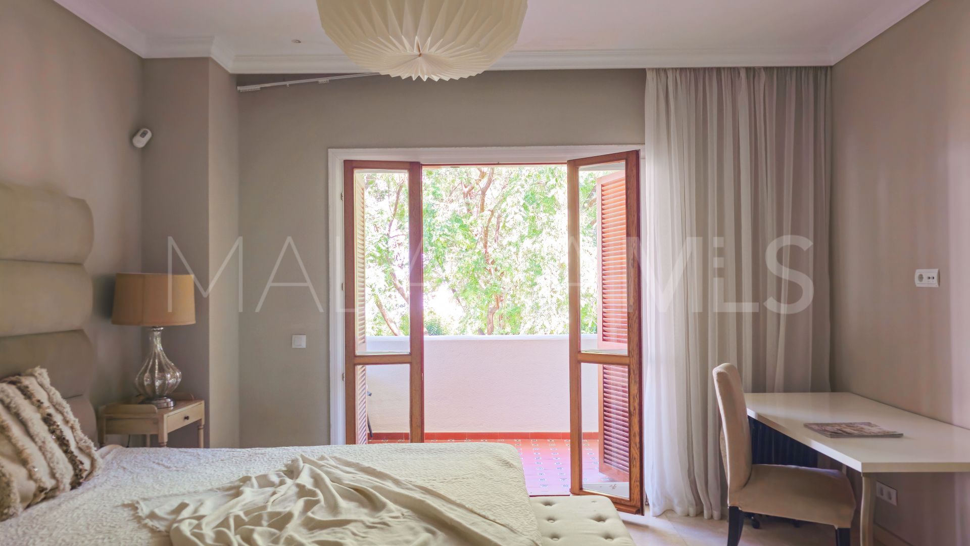 Duplex-wohnung for sale in Nueva Andalucia