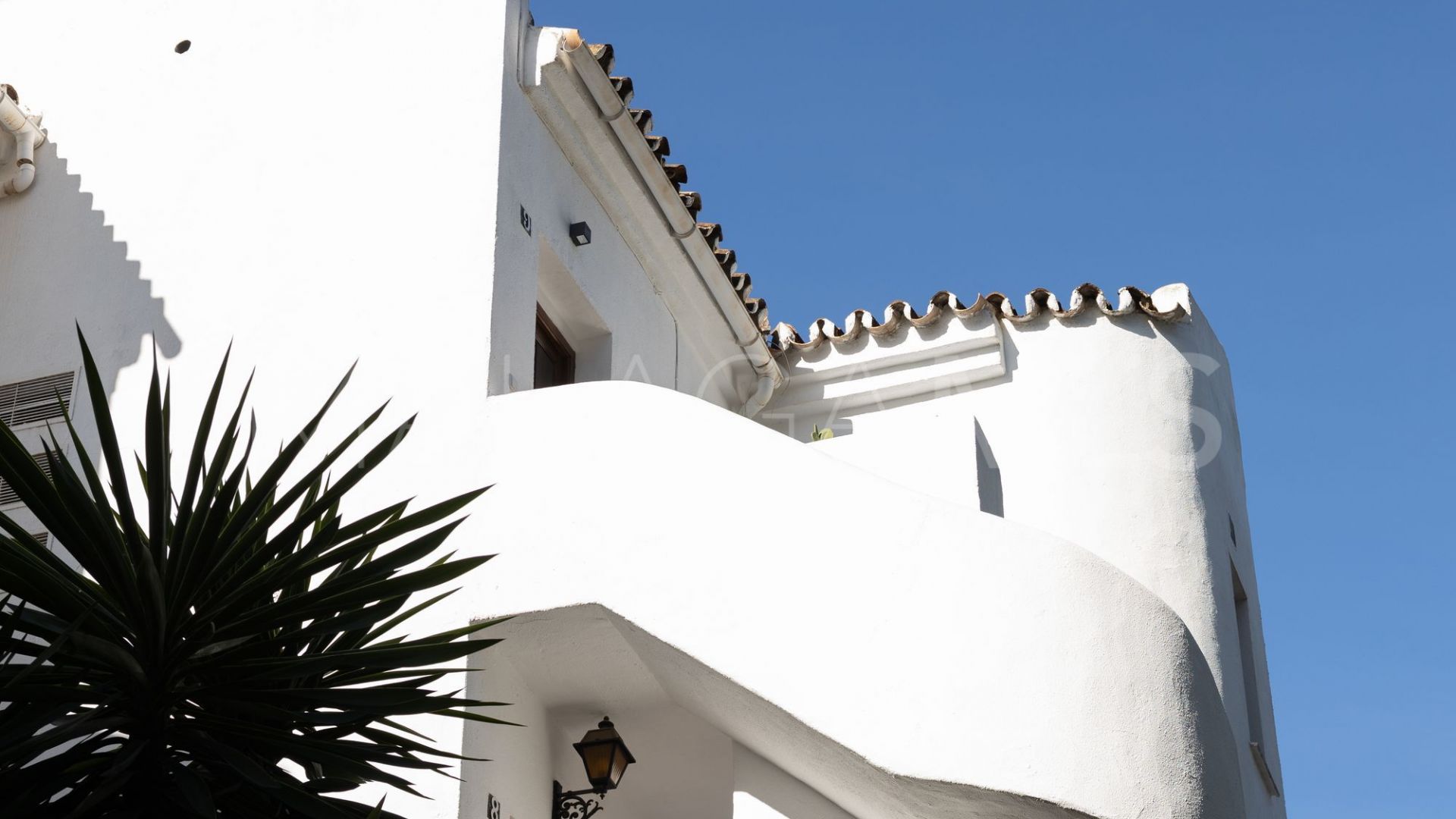 Duplex-wohnung for sale in Nueva Andalucia