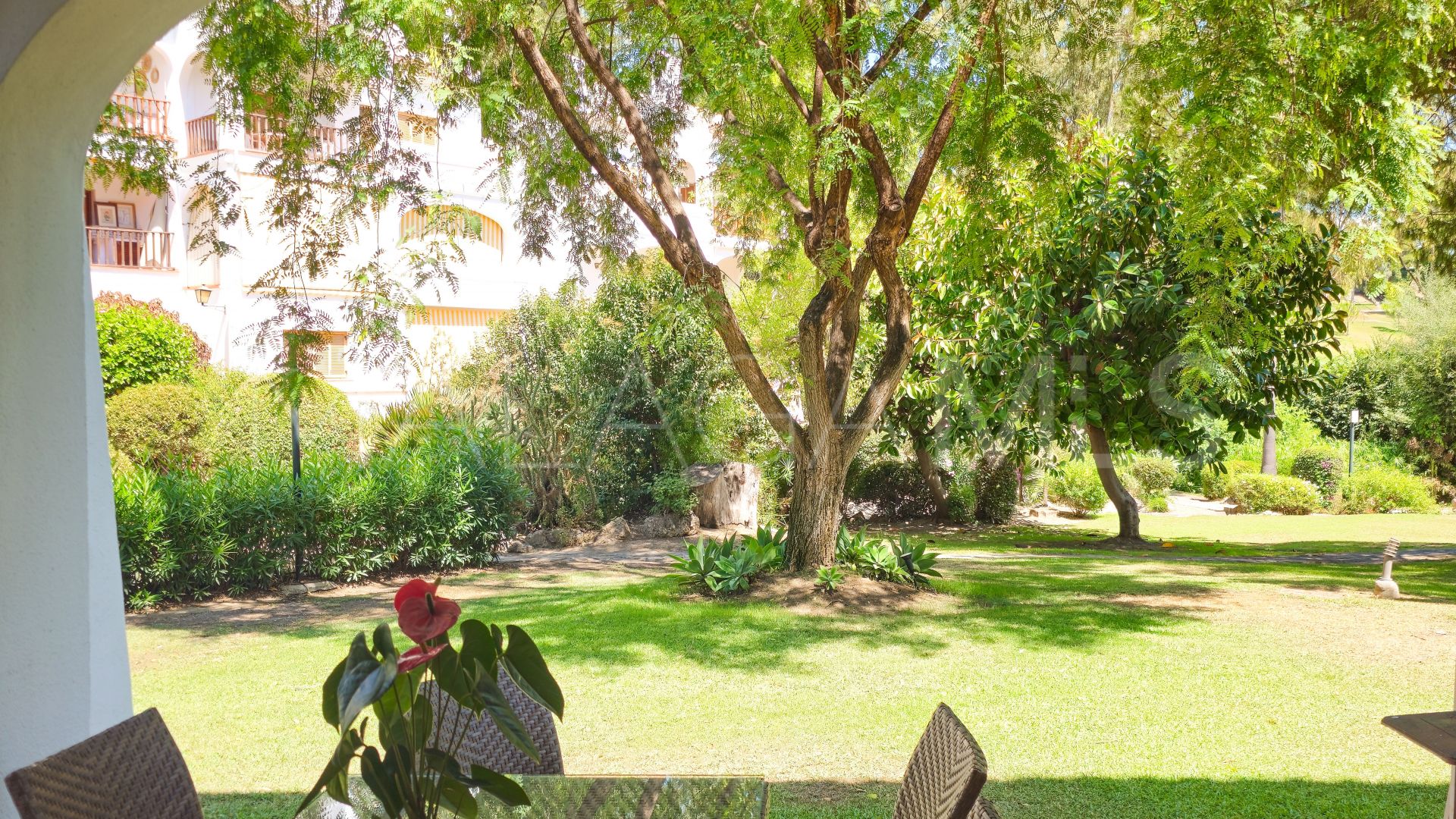 Duplex-wohnung for sale in Nueva Andalucia