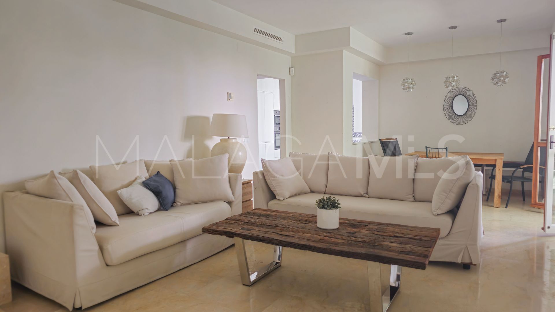 Duplex-wohnung for sale in Nueva Andalucia