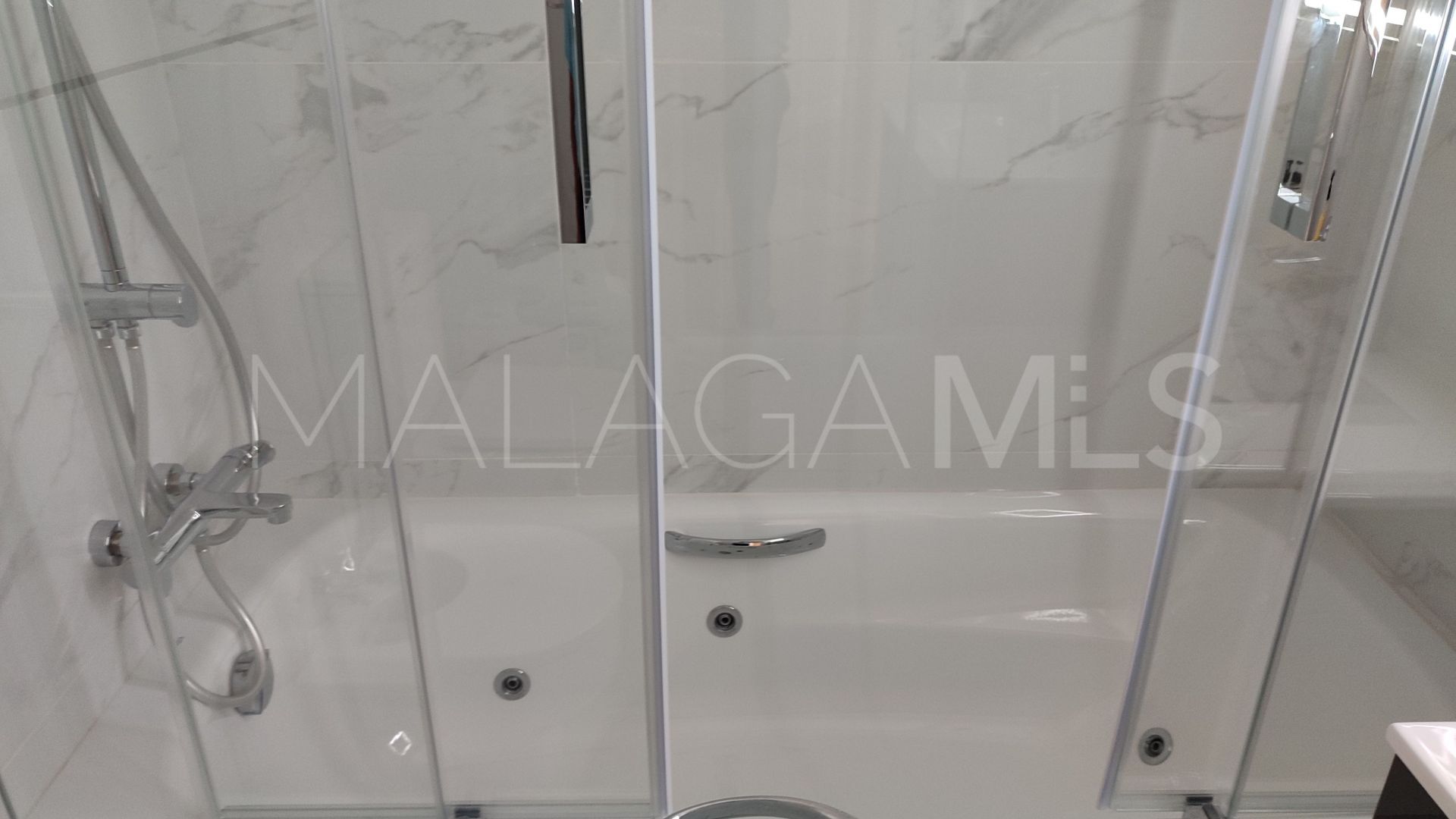 For sale Malaga ground floor apartment with 1 bedroom