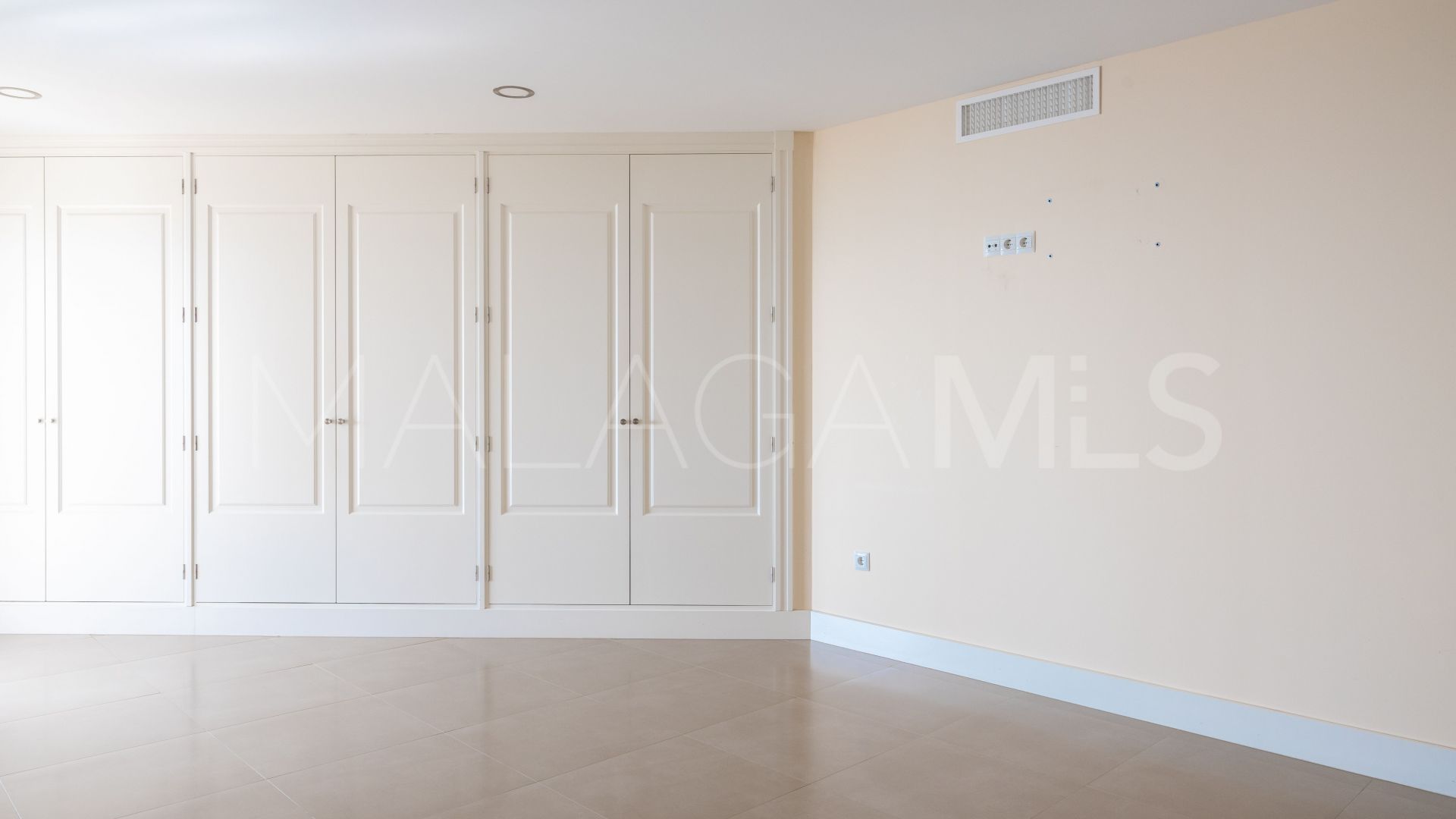 Apartamento for sale in La Malagueta - La Caleta