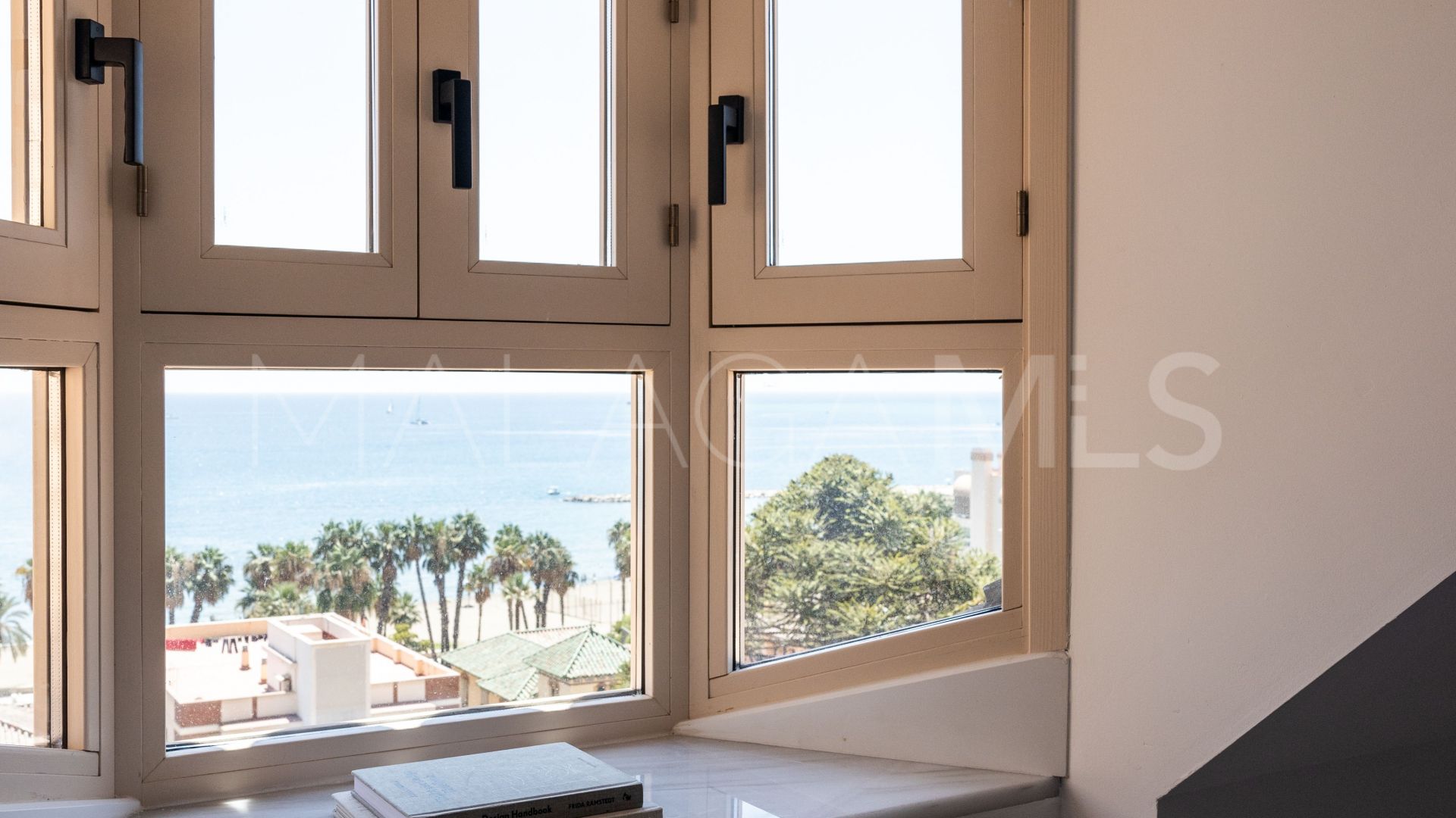 For sale penthouse in Malaga - Este