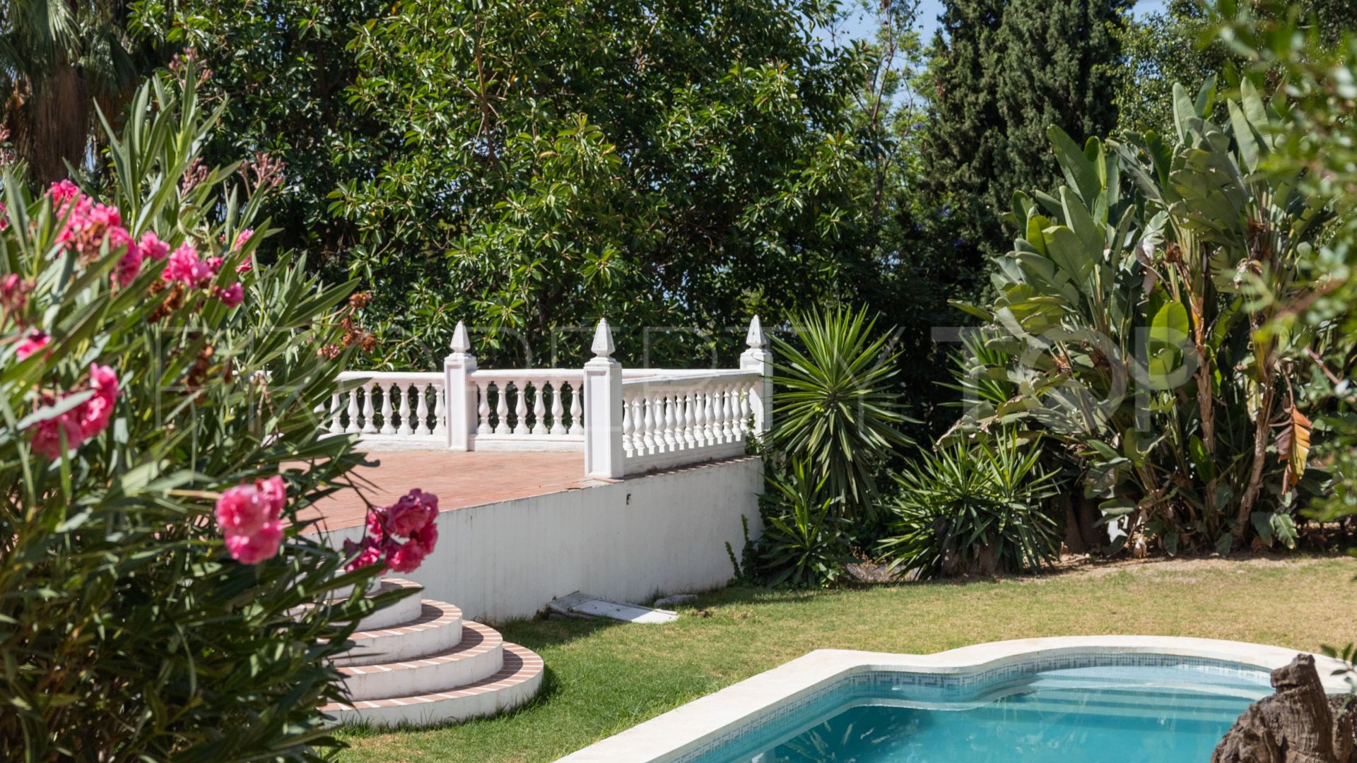 5 bedrooms villa in El Rosario for sale