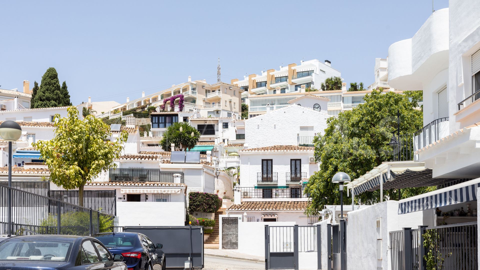 For sale Torreblanca town house with 4 bedrooms