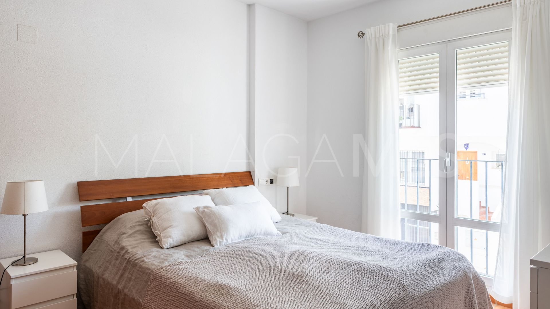 For sale Torreblanca town house with 4 bedrooms