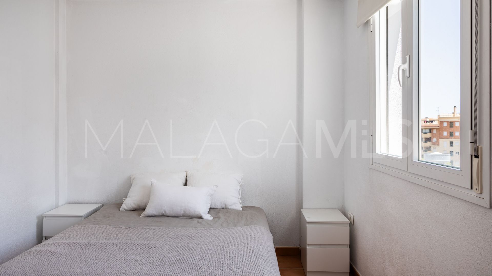 For sale Torreblanca town house with 4 bedrooms