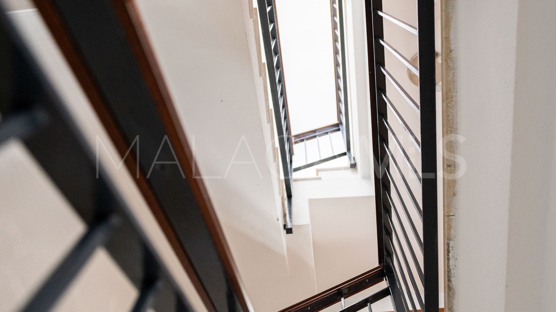 For sale Torreblanca town house with 4 bedrooms