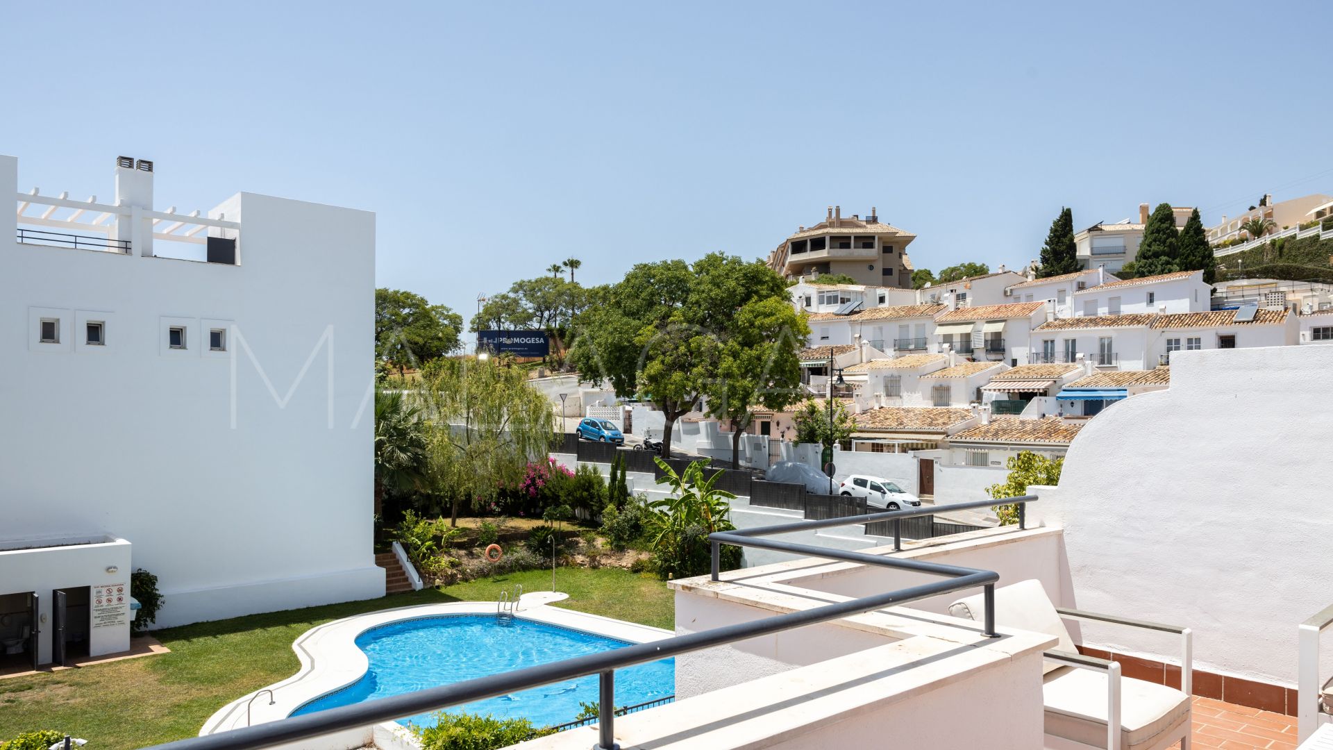 For sale Torreblanca town house with 4 bedrooms