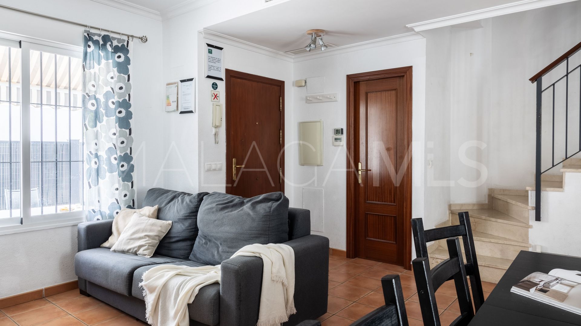 For sale Torreblanca town house with 4 bedrooms