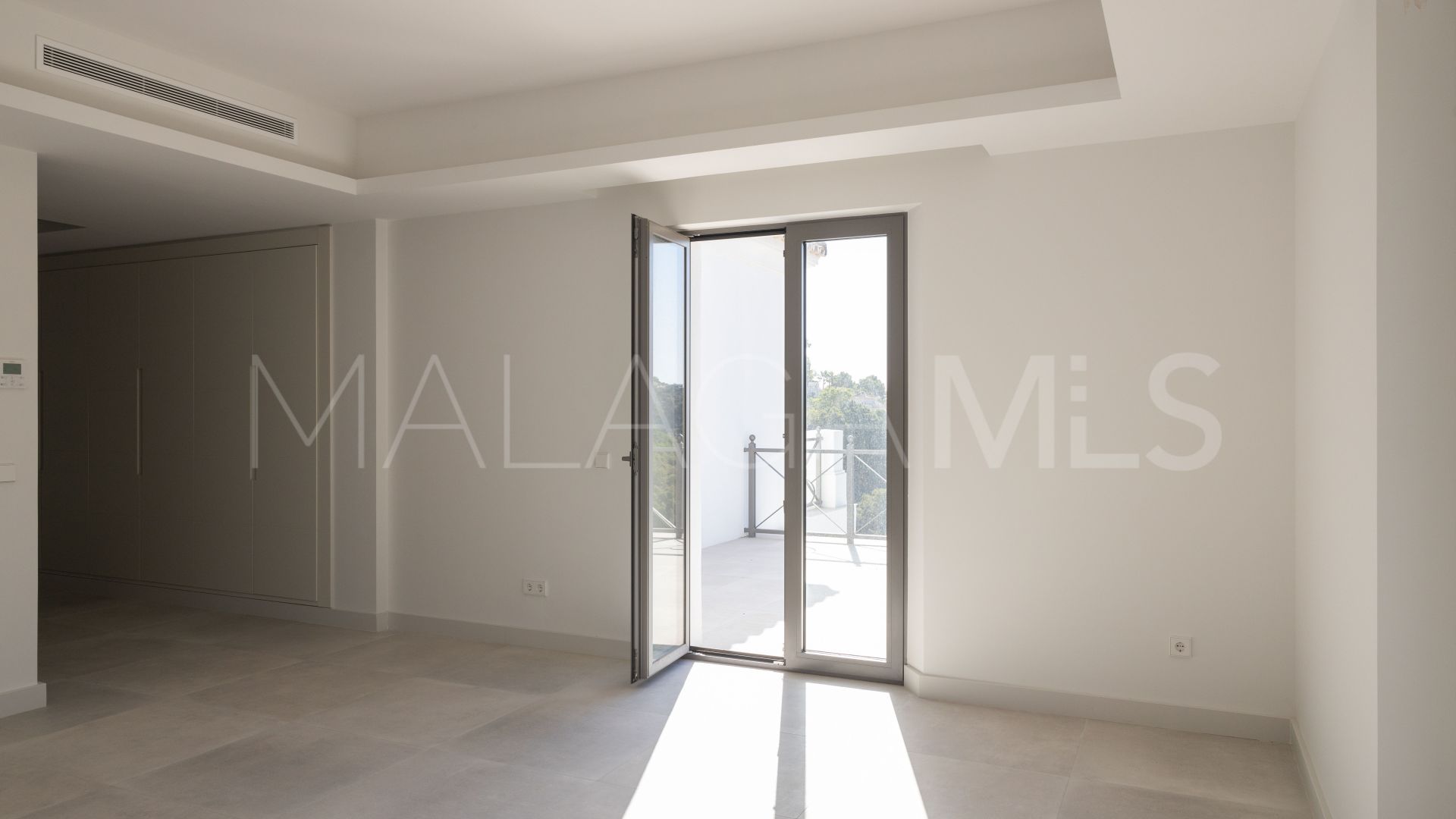 Villa for sale in El Madroñal