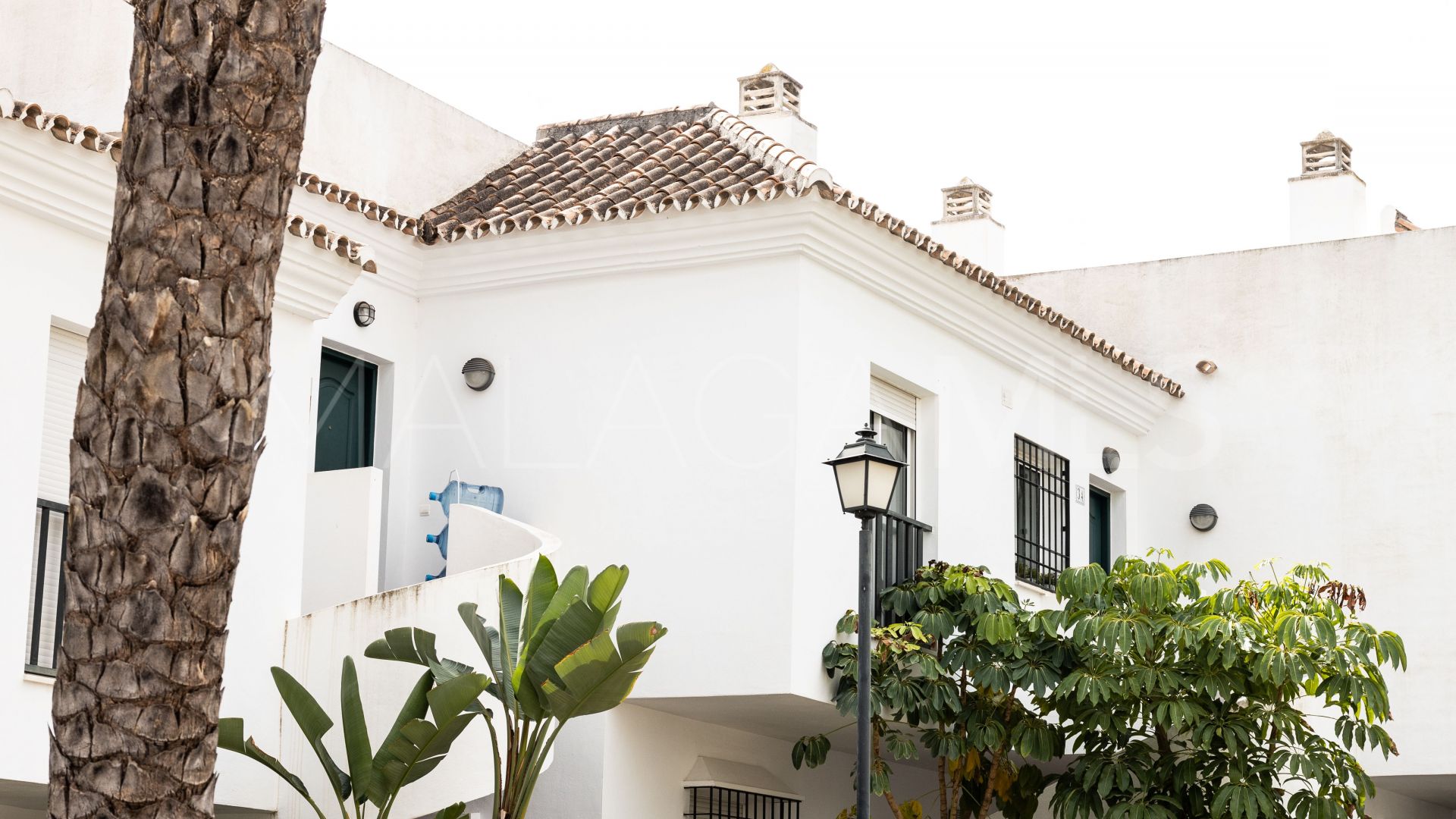 Erdgeschosswohnung for sale in Nueva Andalucia