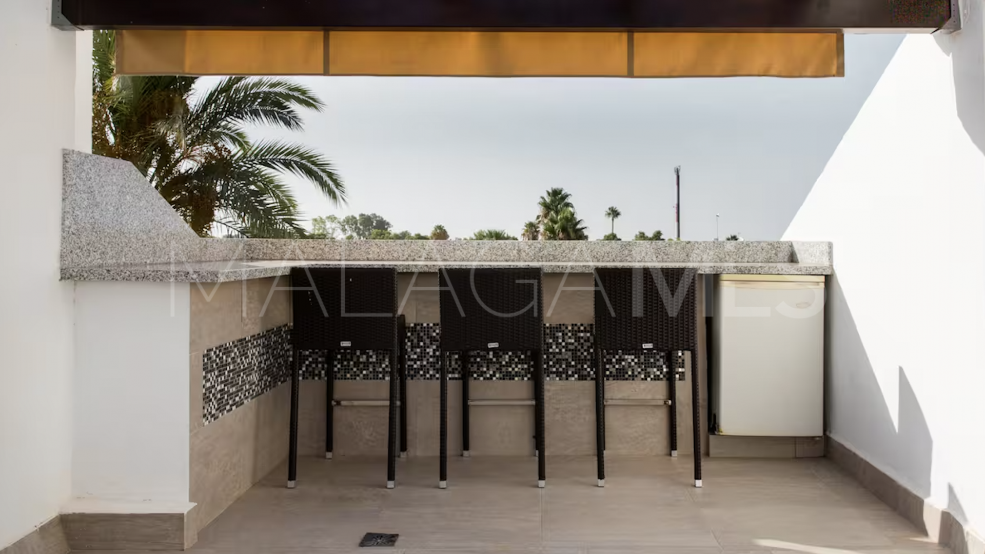 Maison de ville for sale in Nueva Andalucia