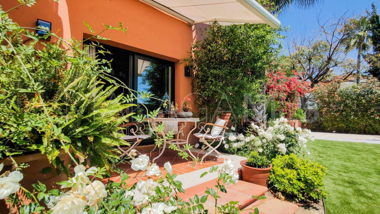 Villa for sale in Golden Mile