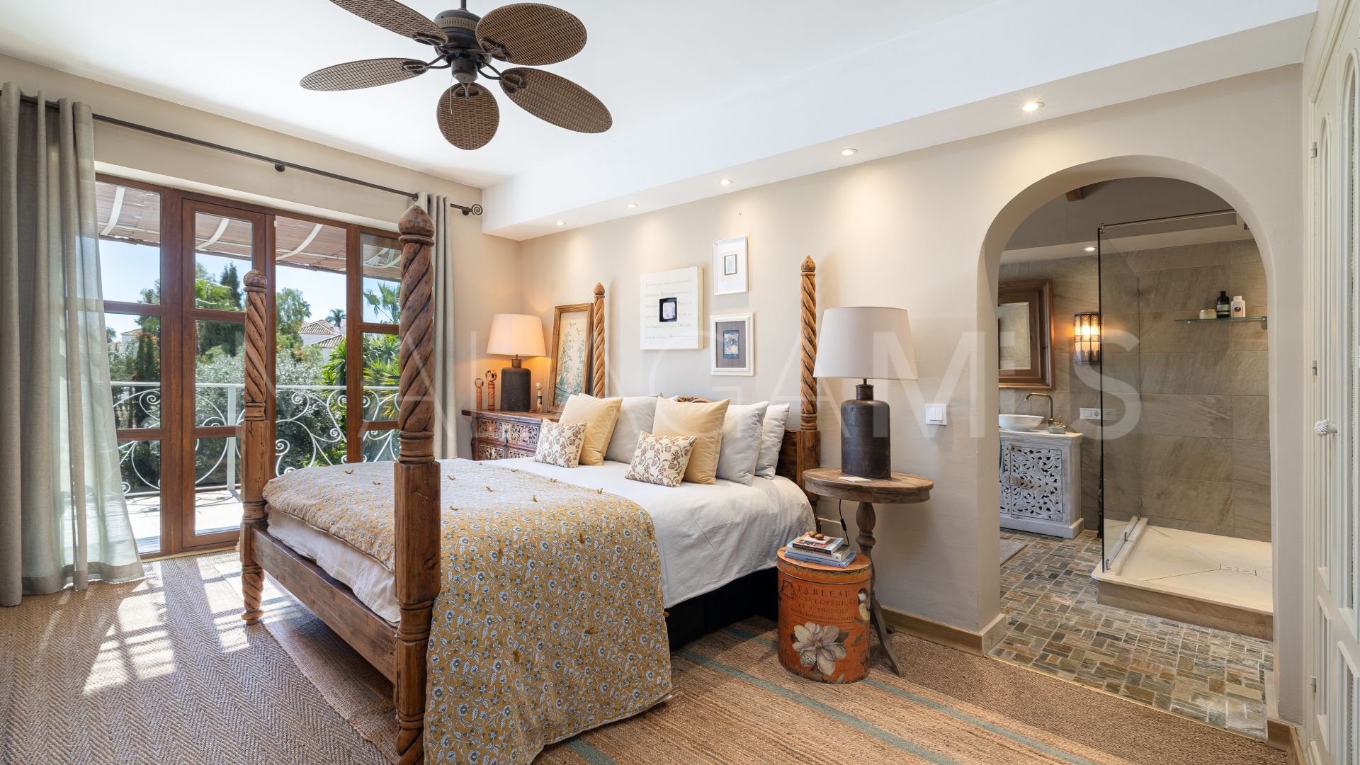 Se vende villa with 4 bedrooms in Marbella Country Club