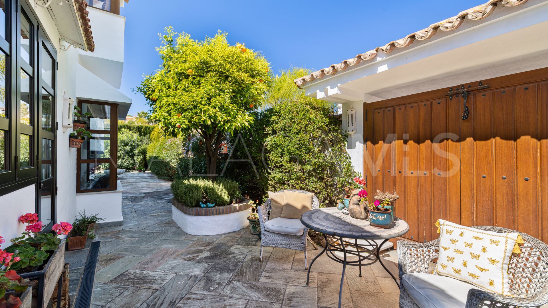 Se vende villa with 4 bedrooms in Marbella Country Club