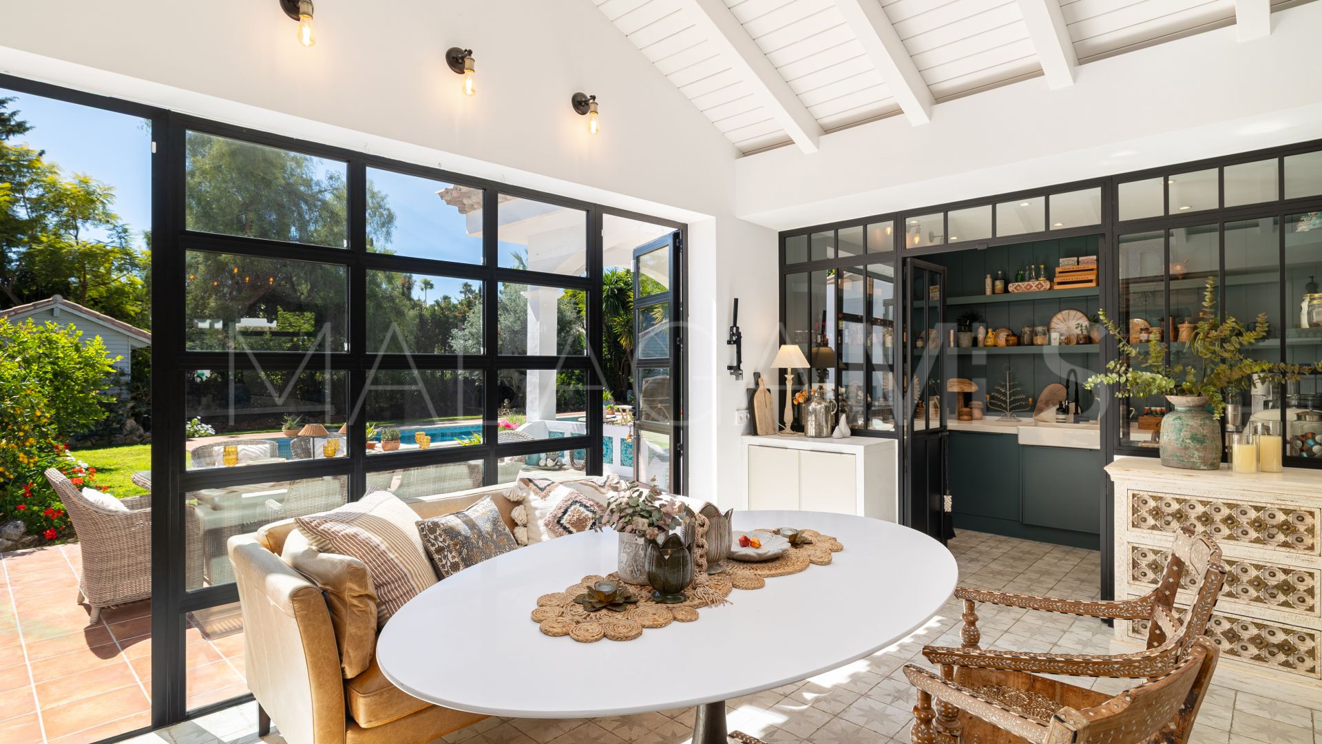 Se vende villa with 4 bedrooms in Marbella Country Club